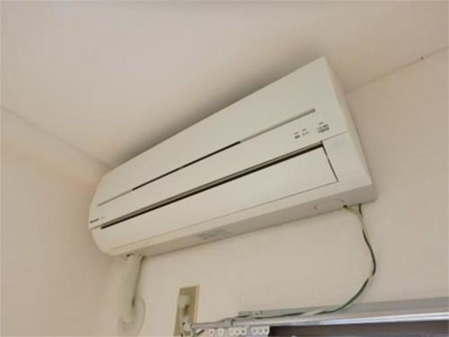 その他　エアコン付き