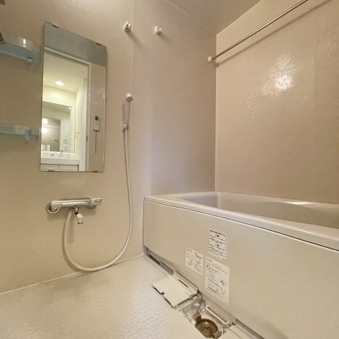 バス・シャワールーム　同仕様タイプです