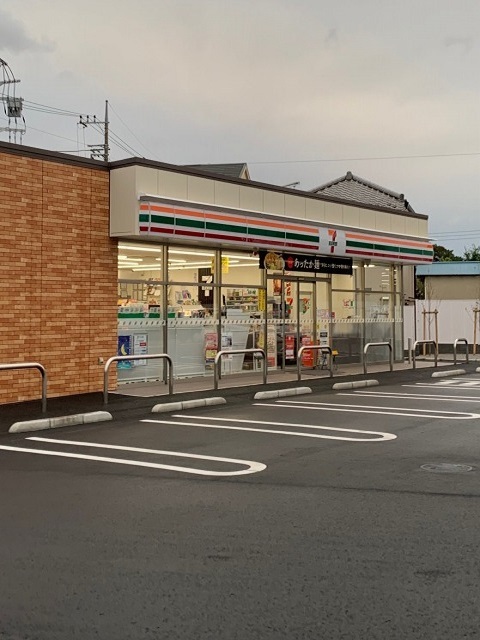 その他　セブンイレブン羽村羽東３丁目店まで550m