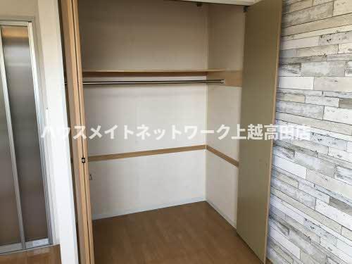 収納　クローゼット