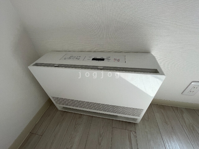 その他設備　ファンコンベクター