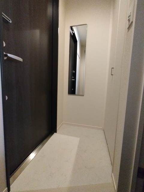玄関　※別部屋写真