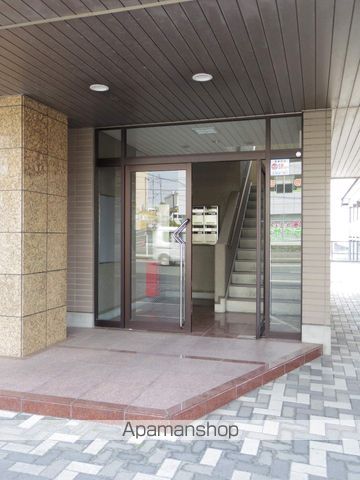 ＪＲ東海道本線 浜松駅 バス乗車時間：15分 最寄りバス停で下車 徒歩2分 4階建 築26年の外観写真