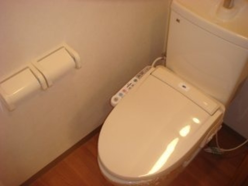 トイレ　図面と現状に相違がある場合には現状を優先