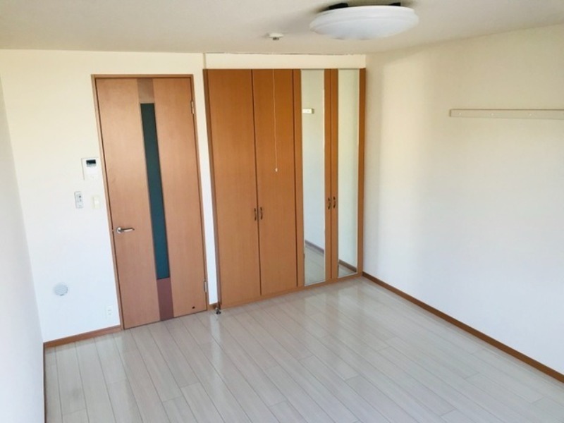 居室・リビング　図面と現状に相違がある場合には現状を優先