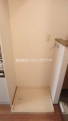 洗面設備　室内洗濯機置き場