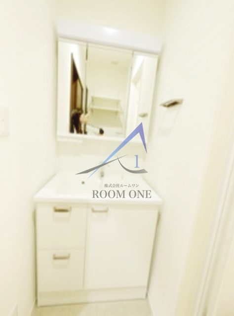 洗面設備　洗面台です。