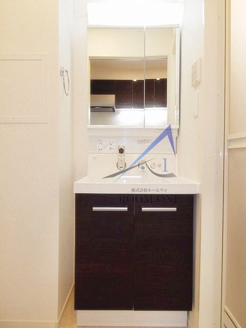 洗面設備　洗面台です。