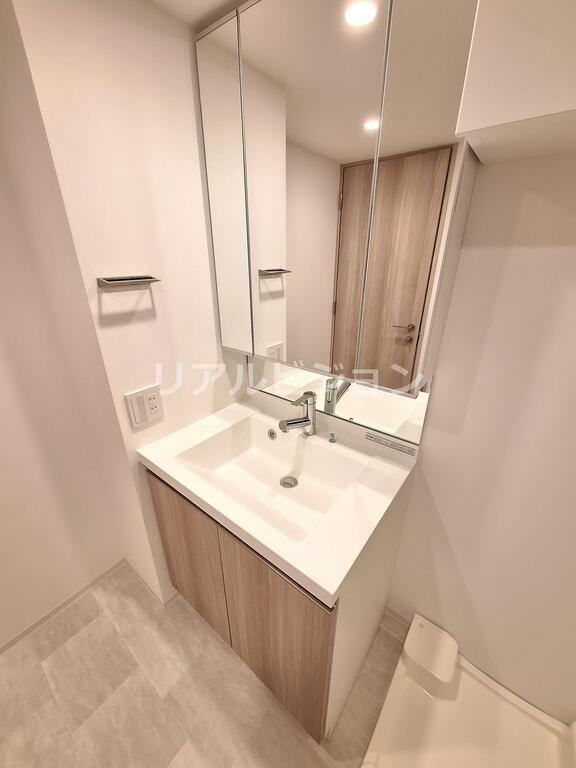 洗面設備　他部屋参考写真です。