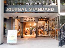 ショッピングセンター　JOURNAL　STANDARD表参道（ショッピングセンター）まで140m