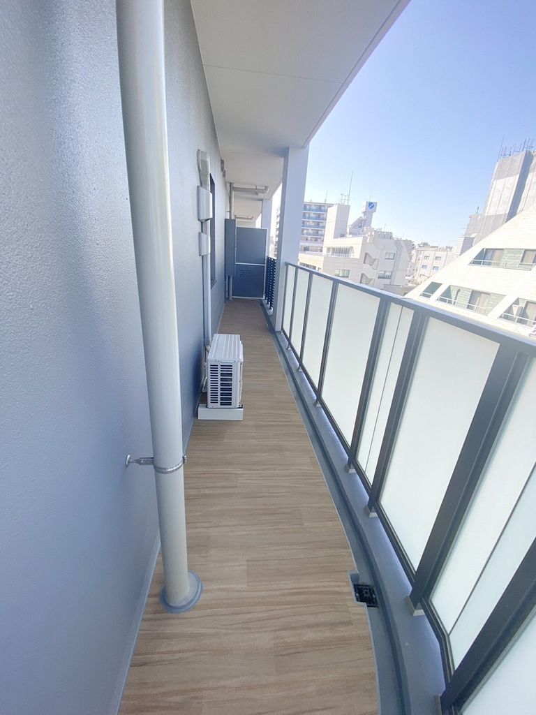 バルコニー　バルコニー