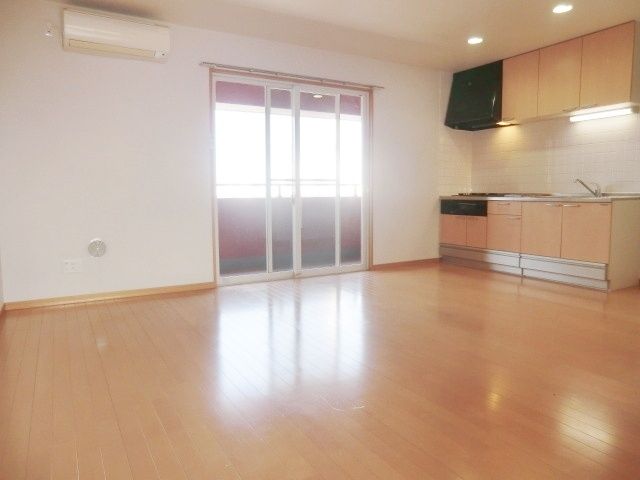 居室・リビング　広々LDK12帖♪