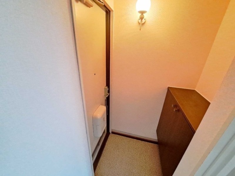 玄関　図面と現状に相違がある場合には現状を優先