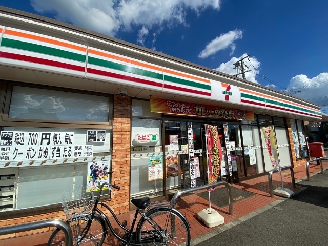 コンビニ　セブンイレブン羽村栄町３丁目店（コンビニ）まで422m