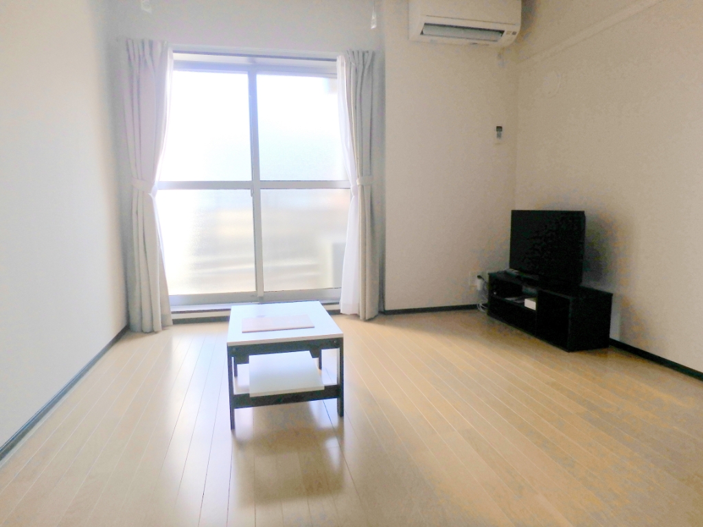 居室・リビング　リビング