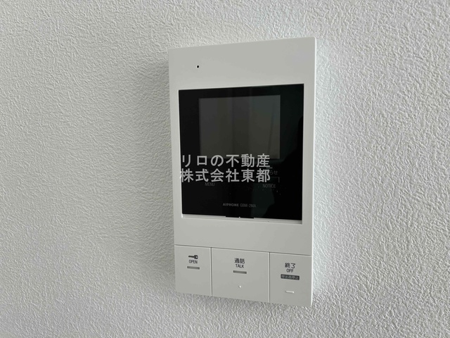 セキュリティ　ＴＶモニター付インターホンがあるので訪問者が一目でわかります