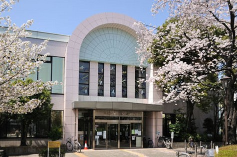 図書館　豊島区立上池袋図書館（図書館）まで613m