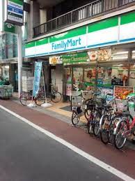 コンビニ　ファミリーマート 中延駅前店（コンビニ）まで147m