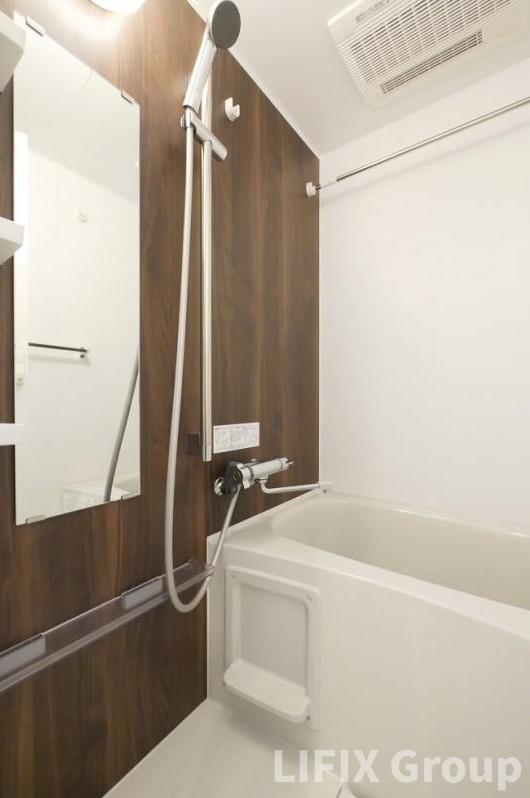 バス・シャワールーム　風呂