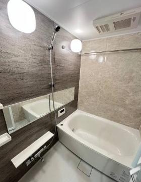 バス・シャワールーム　バス