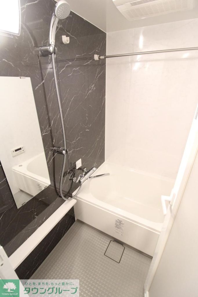 バス・シャワールーム　バス