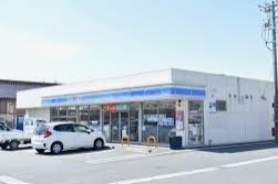 コンビニ　ローソン浜松小沢渡町店（コンビニ）まで360m