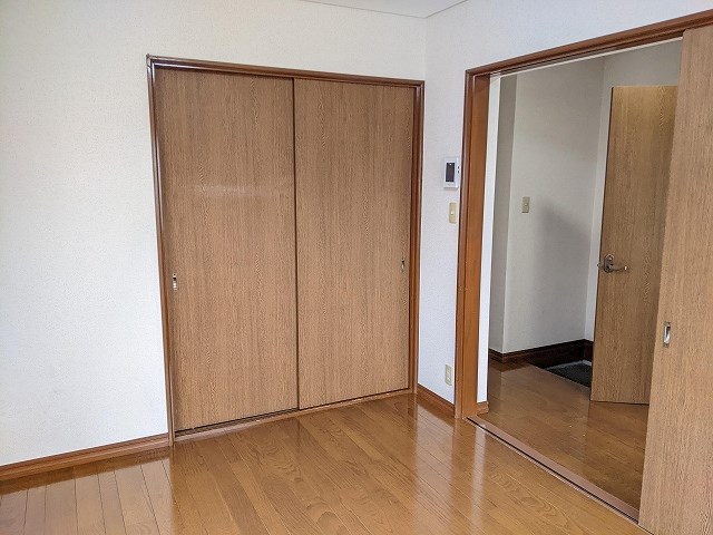 居室・リビング　収納豊富！