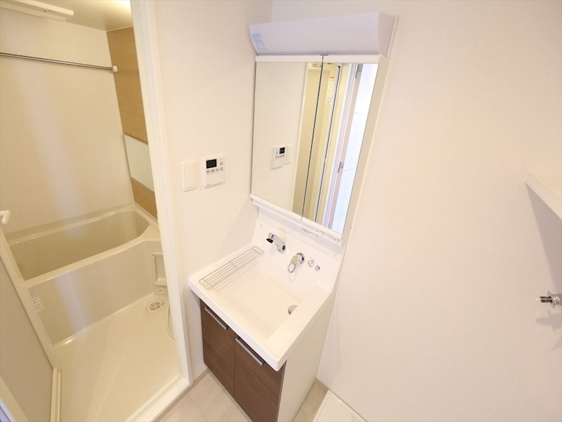 洗面設備　脱衣所　シャンプードレッサー