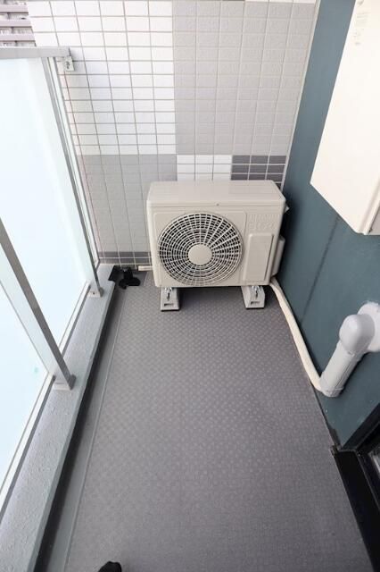 バルコニー　別部屋反転写真