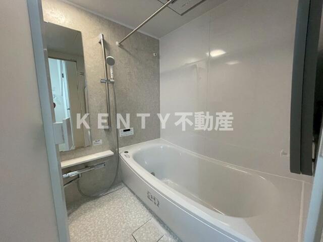 バス・シャワールーム　お風呂で日々の疲れを落としましょう