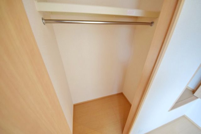 収納　★洋室にある収納スペースです★