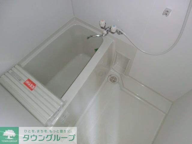 バス・シャワールーム　きれいなバスルーム