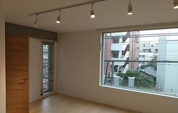 居室・リビング　※全て別号室のお写真。内装等参考にしてください。