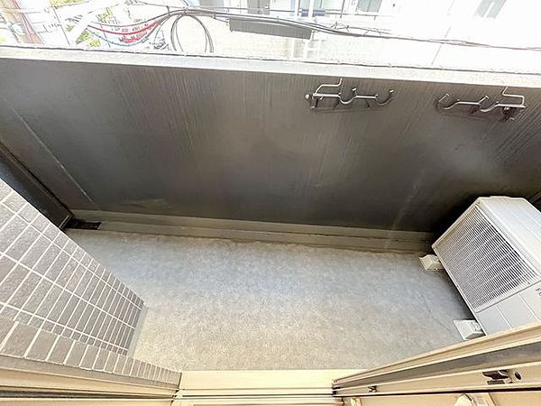 バルコニー　※別室参考写真