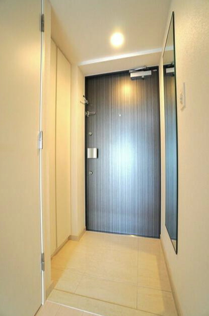 玄関　ラティエラ品川西大井