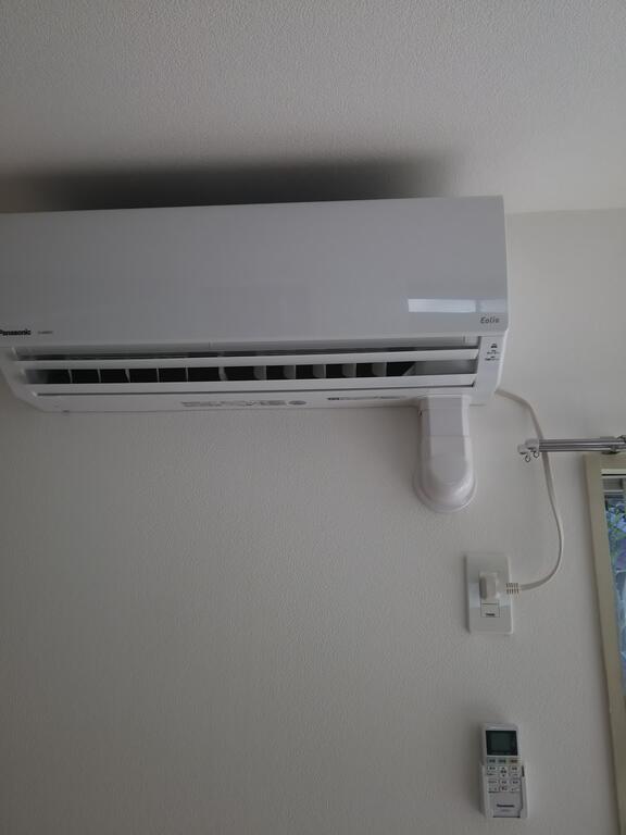 その他設備　リビングエアコン