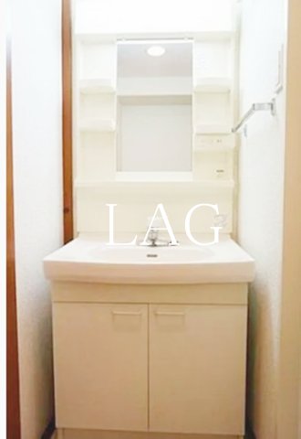 洗面設備　洗面台です。