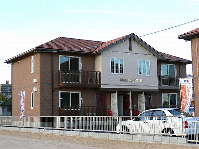 建物外観　外観写真（昼）