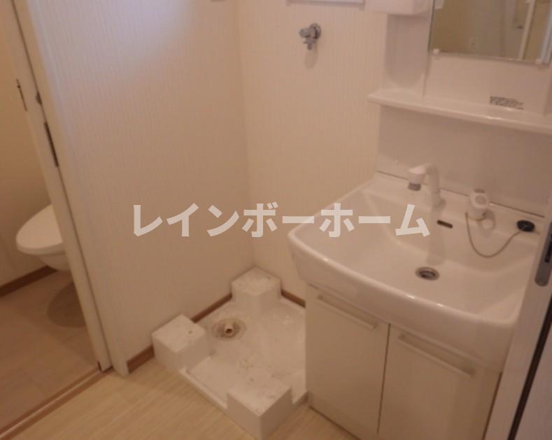 洗面設備　忙しい朝には欠かせない洗面所です