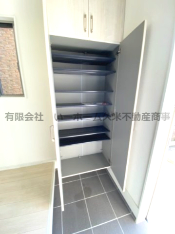 収納　シューズボックスです