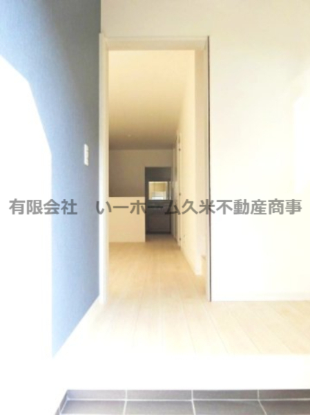 玄関　シンプルで使いやすい玄関です