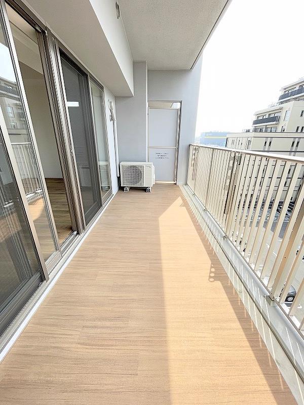 バルコニー　バルコニー