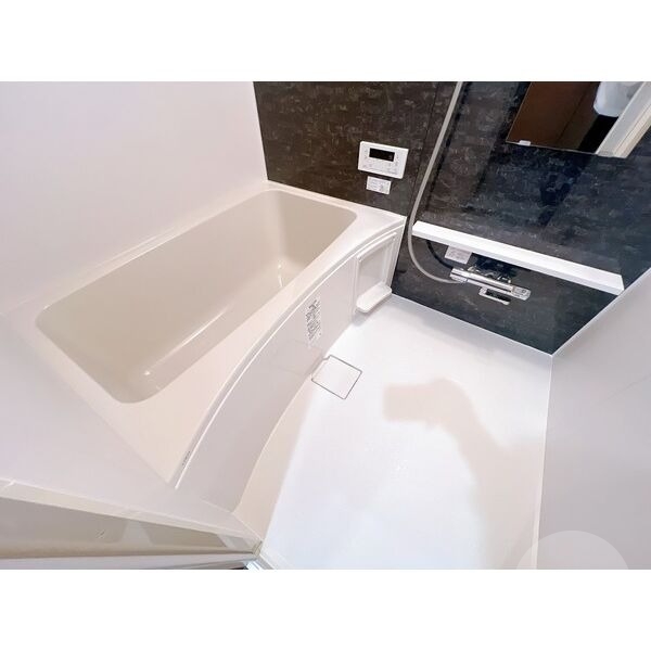 バス・シャワールーム　バスルーム