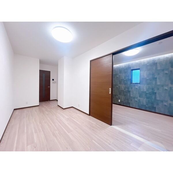 居室・リビング　１０．１帖のリビングです