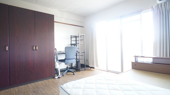 居室・リビング　リビング