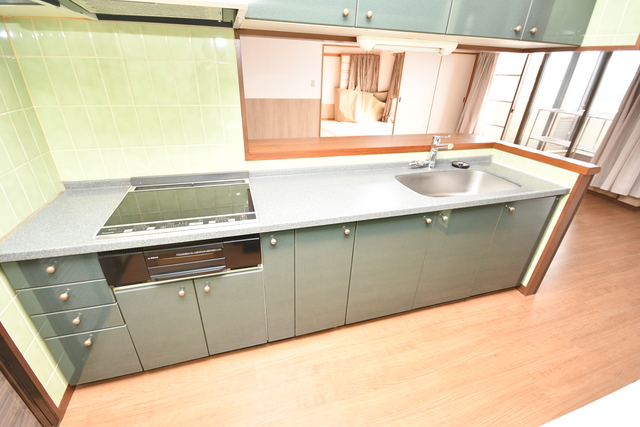 キッチン　キッチン