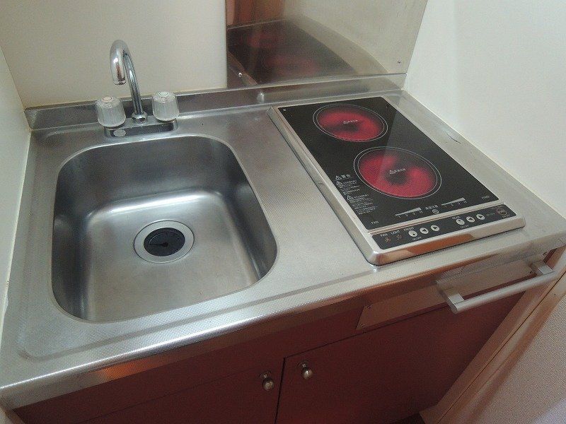 キッチン　電気コンロ２口.