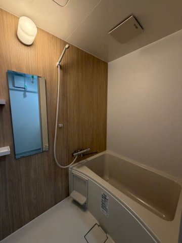 バス・シャワールーム　お風呂で日々の疲れを落としましょう