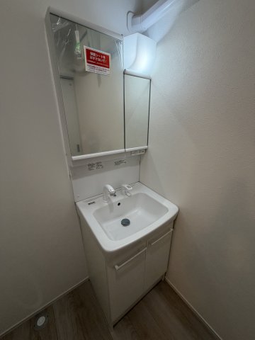 洗面設備　広い洗面スペース