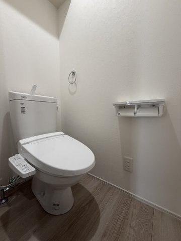 トイレ　トイレもきれいです